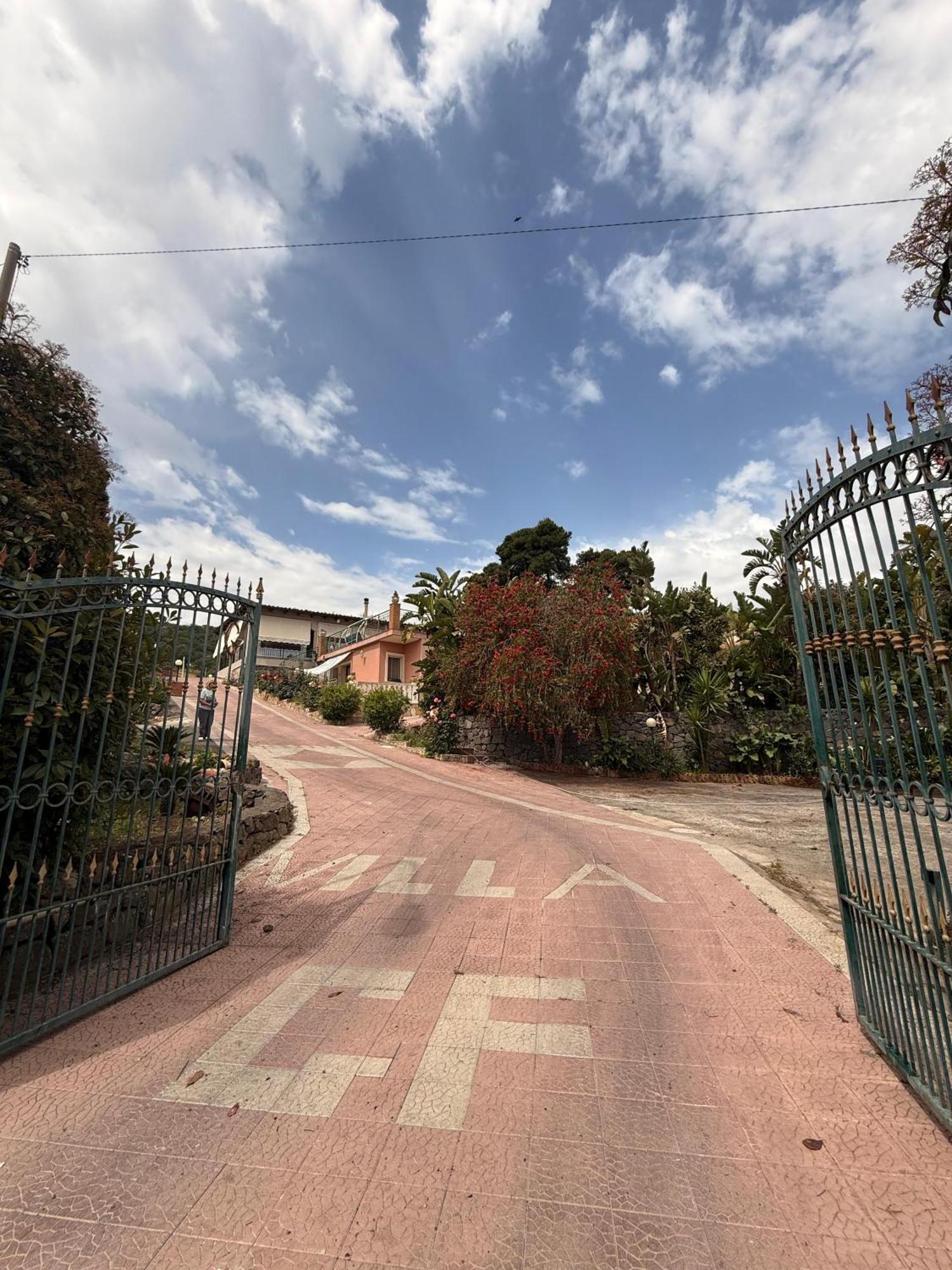 Militello in Val di Catania Villa Militello Nel Borgo Piu Bello Di Italia Del 2025 المظهر الخارجي الصورة